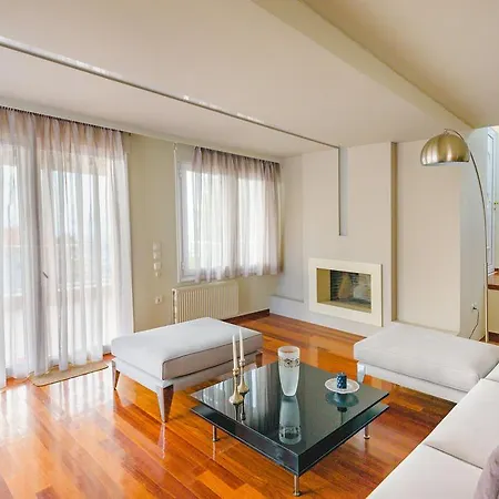 Politia Villa